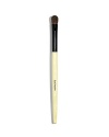 Applies just the right amount of Eye Shadow to the lid.