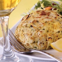 Bigger than a baseball, these enormous crab cakes feature 100% domestic jumbo-lump blue crab arranged in mountainous proportions. Bigger than a baseball, these enormous crab cakes feature 100% domestic jumbo-lump blue crab arranged in mountainous proportions.