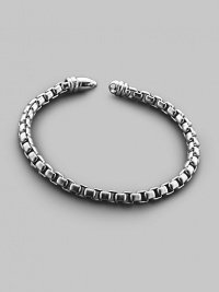 Large box chain bracelet in sterling silver with signature DY lobster claw clasp.8¾ long