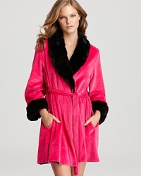 Dash your at-home look with drama in Betsey Johnson's playful velour robe with plush faux mink details. Dash your at-home look with drama in Betsey Johnson's playful velour robe with plush faux mink details.