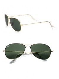 A refreshing update of the classic aviator style, with a sleek, gold-tone trim, rendered in lightweight metal. Available in gold frames with crystal green lenses.Metal100% UV ProtectionMade in Italy