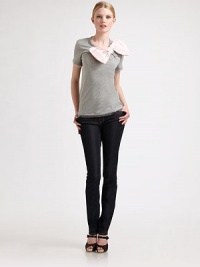 A new classic, this soft, jersey tee features timeless point d'esprit details and an oversized bow.CrewneckShort sleevesOversized, contrast bowPoint d'esprit trimPull-on styleAbout 24 from shoulder to hemModalImported Model shown is 5'10 (177cm) wearing US size Small. A new classic, this soft, jersey tee features timeless point d'esprit details and an oversized bow.CrewneckShort sleevesOversized, contrast bowPoint d'esprit trimPull-on styleAbout 24 from shoulder to hemModalImported Model shown is 5'10 (177cm) wearing US size Small.