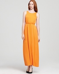Crafted from flowy silk for a towering, ethereal look, this vibrant Theory dress, flaunts billowing front- panels in a dramatic, floor-skimming silhouette. Crafted from flowy silk for a towering, ethereal look, this vibrant Theory dress, flaunts billowing front- panels in a dramatic, floor-skimming silhouette.