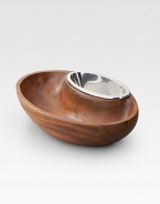 A beautifully balanced piece is carefully handcrafted with nesting oval silhouettes that combine rich wood with a gleaming alloy inset for fresh salsa or aioli. 15W X 9½D Hand wash Imported