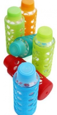 18 oz Glass Water Bottle with Silicone Sleeve 18 oz Glass Water Bottle with Silicone Sleeve