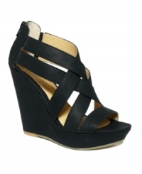 Your newest infatuation: Chinese Laundry's Major Crush wedge sandals highlight a bevy of straps and an elevated 4-3/4 wedge heel. Your newest infatuation: Chinese Laundry's Major Crush wedge sandals highlight a bevy of straps and an elevated 4-3/4 wedge heel.