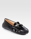 Traditional preppy staple, carefully constructed of shiny patent leather and finished with a rubber sole. Patent leather upperLeather liningRubber solePadded insoleMade in Italy