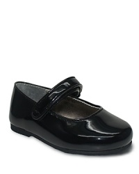 Make her first steps stylish ones with Cole Haan's spot-on patent leather ballet flat. Make her first steps stylish ones with Cole Haan's spot-on patent leather ballet flat.