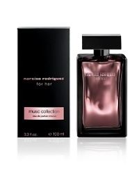 For her musc collection is a sensual interpretation of Narciso Rodriguez's original musc oil -- the ultimate expression of luxury. A seductive scent built around a heart of musk, enlightened by a bouquet of white flowers. For her musc collection is a sensual interpretation of Narciso Rodriguez's original musc oil -- the ultimate expression of luxury. A seductive scent built around a heart of musk, enlightened by a bouquet of white flowers.