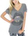 Lauren Moshi April Bullet Lips Oversized V Neck Tee in Pebble-S