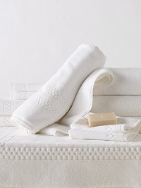 The same collection found in luxury hotels worldwide, designed in plush cotton terry with a modern checkerboard motif.20 X 36CottonMachine washImported The same collection found in luxury hotels worldwide, designed in plush cotton terry with a modern checkerboard motif.20 X 36CottonMachine washImported