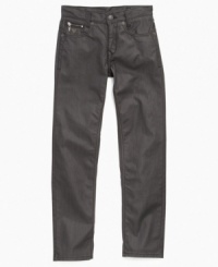 Straight leg style with a neutral-tone look, these Brit rocker pages from Guess will kick up his style. Straight leg style with a neutral-tone look, these Brit rocker pages from Guess will kick up his style.
