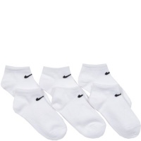 Nike Kids 6 Pack Low Cut Socks with Swoosh Logo (6 Pairs) White, 13-3 Shoe/ 6-7 Sock (Toddler/Kids) Nike Kids 6 Pack Low Cut Socks with Swoosh Logo (6 Pairs) White, 13-3 Shoe/ 6-7 Sock (Toddler/Kids)