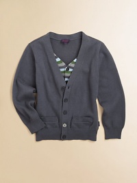 An easy everyday essential in soft cotton with just a hint of cashmere.V-neckLong sleeves with cuffsFront button placketFront slash pocketsRibbed details at the pockets, cuffs and hem94% cotton/6% cashmereMachine washImported of French fabricPlease note: Number of buttons may vary depending on size ordered. An easy everyday essential in soft cotton with just a hint of cashmere.V-neckLong sleeves with cuffsFront button placketFront slash pocketsRibbed details at the pockets, cuffs and hem94% cotton/6% cashmereMachine washImported of French fabricPlease note: Number of buttons may vary depending on size ordered.