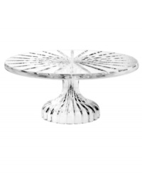 Bring even more appeal to the dessert course with the stunning Bezel cake stand. Brilliant Marquis by Waterford crystal gleams from top to bottom with banded cuts inspired by vintage jewelry. Bring even more appeal to the dessert course with the stunning Bezel cake stand. Brilliant Marquis by Waterford crystal gleams from top to bottom with banded cuts inspired by vintage jewelry.