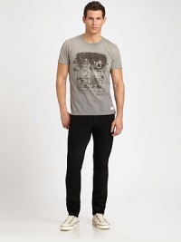 A wardrobe essential, designed with a slimmer silhouette in smooth cotton, with a hint of stretch for an effortless everyday look.Five-pocket styleInseam, about 3398% cotton/2% spandexMachine washMade in USA A wardrobe essential, designed with a slimmer silhouette in smooth cotton, with a hint of stretch for an effortless everyday look.Five-pocket styleInseam, about 3398% cotton/2% spandexMachine washMade in USA