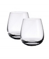 Worthy of your finest bottle, these tumblers from the Villeroy & Boch drinkware collection are exquisitely crafted in luxe crystal for intensely smoky and heavy-bodied Scotch. Exceptionally weighted and designed for true connoisseurs of Island single-malt whiskey.