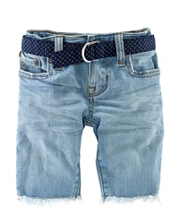 Stylish Bermuda short in durable, washed denim, designed with distressed detailing and a frayed hem. Stylish Bermuda short in durable, washed denim, designed with distressed detailing and a frayed hem.