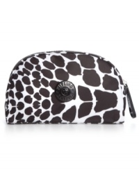 Add some safari to your style with this everyday essential by Kipling. Discretely holds coins, makeup, keys or any other essentials you want to keep safe and secure. And the gorgeous giraffe print is the perfect eye-catching accent. Add some safari to your style with this everyday essential by Kipling. Discretely holds coins, makeup, keys or any other essentials you want to keep safe and secure. And the gorgeous giraffe print is the perfect eye-catching accent.
