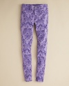 Beautifully detailed floral prints in tonal hues weave a touch of mystery into J Brand's Baroque print skinny jeans.