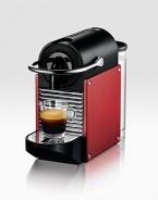 An elegant and compact single-cup machine that blends a super-compact silhouette with superb espresso-making abilities.