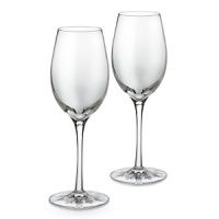 Waterford Crystal introduces Clearly Waterford, a stunning new crystal glass that is beautifully packaged in sets of 2 in their signature gray giftbox. This sophisticated yet understated collection retains the intrinsic brilliance of crystal with the cutting focused on the foot of the glass and combines this with the simplicity of a perfectly clear wine bowl. The distinctive yet versatile collection is perfect for both special occasions and every day use. Waterford Crystal introduces Clearly Waterford, a stunning new crystal glass that is beautifully packaged in sets of 2 in their signature gray giftbox. This sophisticated yet understated collection retains the intrinsic brilliance of crystal with the cutting focused on the foot of the glass and combines this with the simplicity of a perfectly clear wine bowl. The distinctive yet versatile collection is perfect for both special occasions and every day use.