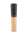 Enriched with minerals and nourishing botanicals, M·A·C Mineralize Concealer's creamy, easy-to-blend formula perfects skin tone while adding hydration. Comfortable and long-wearing, it provides medium coverage with a naturally luminous finish.