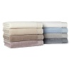 The velour front and absorbent terry cloth back makes this Hudson Park hand towel both beautiful and functional.