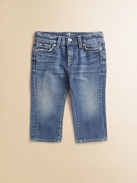 Lightly distressed pockets add character to this five-pocket denim style with classic whiskering and fading.Button closureZip flyFive-pocket styleAdjustable waistbandBelt loopsDistressed details along front pocketsTopstitching on back pocketsCottonMachine washImported Lightly distressed pockets add character to this five-pocket denim style with classic whiskering and fading.Button closureZip flyFive-pocket styleAdjustable waistbandBelt loopsDistressed details along front pocketsTopstitching on back pocketsCottonMachine washImported