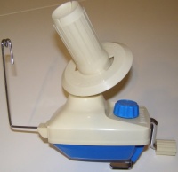 Stanwood Needlecraft YBW-B Hand-Operated Yarn Ball Winder, 4-Ounce Stanwood Needlecraft YBW-B Hand-Operated Yarn Ball Winder, 4-Ounce