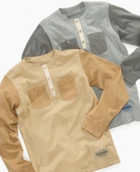 A must-have classic. Request's double pocket henley is a wonderful wardrobe staple, perfect to pair with jeans, cargos, and chinos. A must-have classic. Request's double pocket henley is a wonderful wardrobe staple, perfect to pair with jeans, cargos, and chinos.