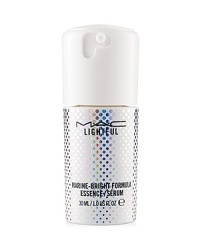 With the addition of Marine-Bright complex and Super-Duo Charged Water to its formula, this lightweight serum now acts more powerfully to moisten, condition and plump skin for a smoother, more radiant look and feel. Impact increases over time. With the addition of Marine-Bright complex and Super-Duo Charged Water to its formula, this lightweight serum now acts more powerfully to moisten, condition and plump skin for a smoother, more radiant look and feel. Impact increases over time.