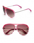 Give glamour a fun, vintage vibe with theses striped acetate frames. Available in fuchsia with lilac mirror gradient lens. Logo temples100% UV protectionMade in Italy 