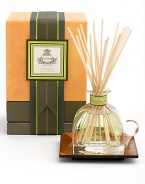 Bright and brisk, this scent evokes the fresh, clear exuberance of lemon-scented verbena leaves, enhanced with a touch of Caribbean lime and hints of rose and jasmine. Presented in an Italian crystal perfume bottle with glass stopper 7.4 oz. 20 eight-inch reeds Includes tray