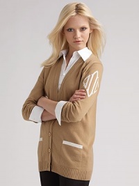 The luxurious softness of pure Scottish cashmere, personalized to make an extraordinary gift for you or for someone special. The luxurious softness of pure Scottish cashmere, personalized to make an extraordinary gift for you or for someone special.