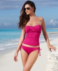With removable straps, this Cole of California bandeau tankini top features a twist detail and back cutout for stylish sunbathing! With removable straps, this Cole of California bandeau tankini top features a twist detail and back cutout for stylish sunbathing!