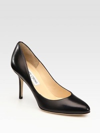 From the 24:7 Collection. A flawless classic designed in rich Italian leather.Self-covered heel, 3¾ Point toe Leather lining and sole Made in ItalyOUR FIT MODEL RECOMMENDS ordering one half size up as this style runs small. From the 24:7 Collection. A flawless classic designed in rich Italian leather.Self-covered heel, 3¾ Point toe Leather lining and sole Made in ItalyOUR FIT MODEL RECOMMENDS ordering one half size up as this style runs small.