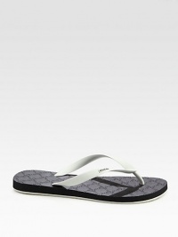 Rubber thong sandal with logo detail.Rubber soleMade in Italy