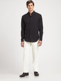 Crisp, finely striped cotton, rendered in a modern-fit style.Buttonfront85% cotton/15% viscoseMachine washImported Crisp, finely striped cotton, rendered in a modern-fit style.Buttonfront85% cotton/15% viscoseMachine washImported