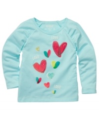 Style her sweetly. Heart graphic appliques on the front of these long-sleeve tees from Osh Kosh give her an extra-adorable look. Style her sweetly. Heart graphic appliques on the front of these long-sleeve tees from Osh Kosh give her an extra-adorable look.