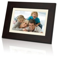 Coby 7-Inch Widescreen Digital Photo Frame DP732 (Wooden Design)