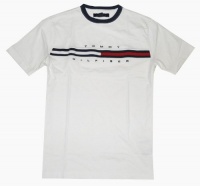 Tommy Hilfiger Men Classic Fit Logo T-Shirt Tommy Hilfiger Men Classic Fit Logo T-Shirt