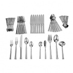 A dynamic collection of stainless flatware from Ricci Argentieri sets your table in style.