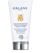 Pure Soin Sun Cream for Face SPF 30. Provides extreme protection for the most vulnerable areas of the face and body. A genuine anti-aging treatment that rehydrates and protects surface micro-circulation, reduces inflammatory reactions and protects the skin from aging. Strengthens the cells' natural self-defense mechanisms and minimizes inflammation. Stimulates cellular energy while regenerating, firming and moisturizing. Provides intensive protection.