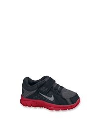 Built for breathability on the track or field, the Nike Flex Supreme features an open mesh upper and flex grooves throughout the outsole for enhanced range of motion. Built for breathability on the track or field, the Nike Flex Supreme features an open mesh upper and flex grooves throughout the outsole for enhanced range of motion.