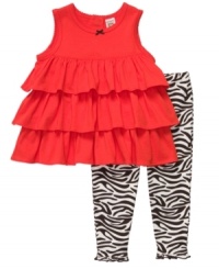 Show off her style stripes with this fun tunic and animal-print legging set from Carter's. Show off her style stripes with this fun tunic and animal-print legging set from Carter's.