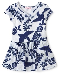 With its interlocking bird pattern and soft ruffled hem, this lovely bodysuit dress from Little Ella brings her summer look into focus. With its interlocking bird pattern and soft ruffled hem, this lovely bodysuit dress from Little Ella brings her summer look into focus.