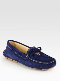 Classic driver silhouette with bow and logo detail. Suede upperLeather liningRubber solePadded insoleMade in Italy Classic driver silhouette with bow and logo detail. Suede upperLeather liningRubber solePadded insoleMade in Italy