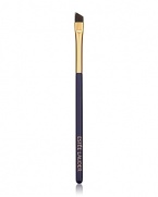 Angled tip makes applying brow powder and liquid or gel eyeliner a breeze. See an even line every time. This brush can also be used to line eyes with powder eyeshadow.