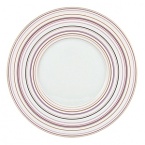 Inspired by Milleraies, Raynaud's spearhead tableware set, Attraction boasts a freer, more modern design with alternating narrow and wide stripes. It will embellish any table with its shades of pink and red, enhanced with mauve and orange and underscored subtle shades of green and brown.